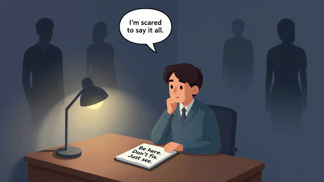 Terapeut v prázdné místnosti je obklopen stínem klientů, kteří nesou neviditelné břemeno, jen jedna lampa svítí.